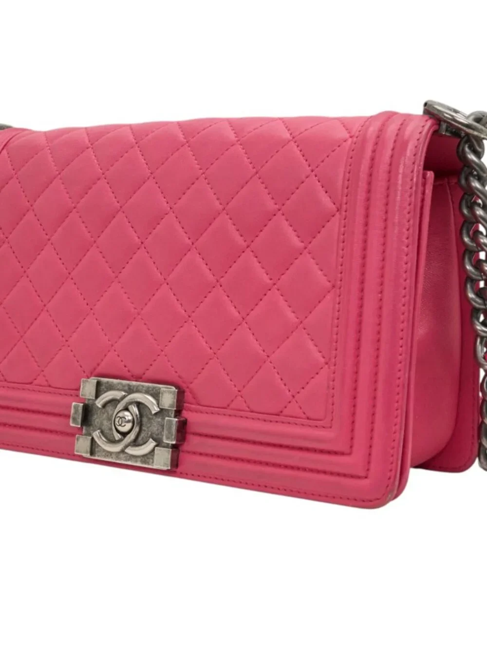 Chanel Pink Lambskin Quilted Medium Boy Bag Ruthenium Hardware